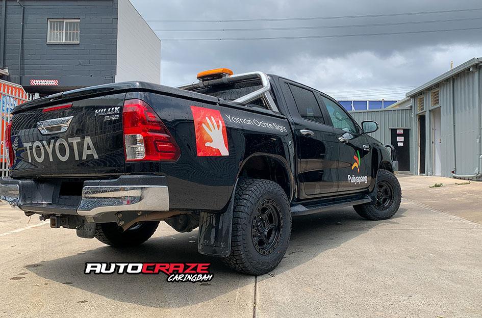TOYOTA HILUX 4WD PORTAL SATIN BLACK